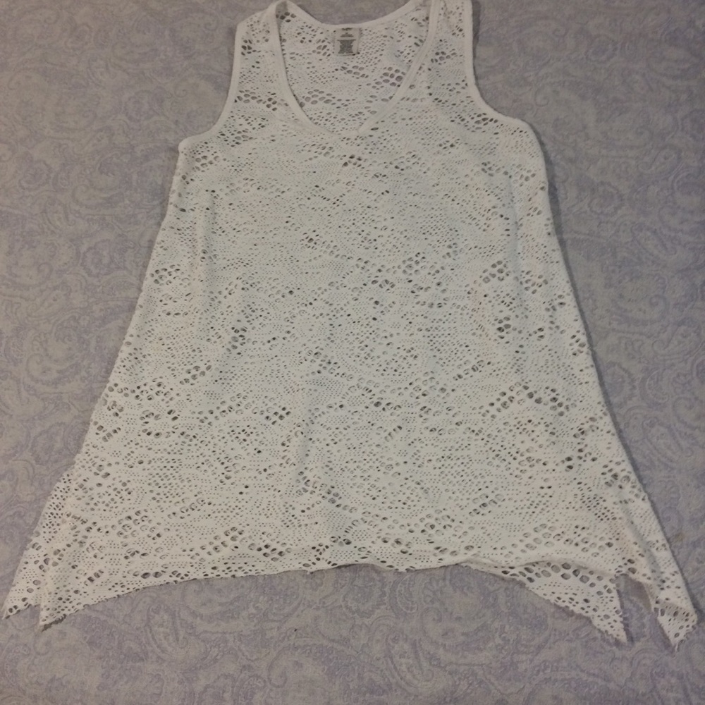 Mossimo womans S/P white polyester v neck tunic